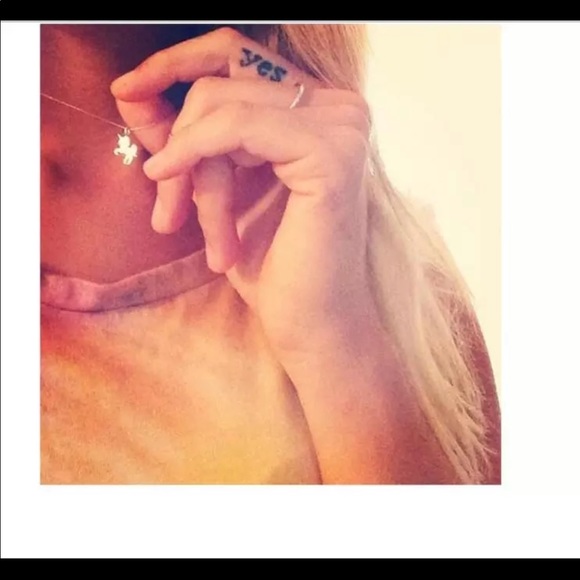 New Life is Magical Unicorn Pendant Necklace - Picture 3 of 7